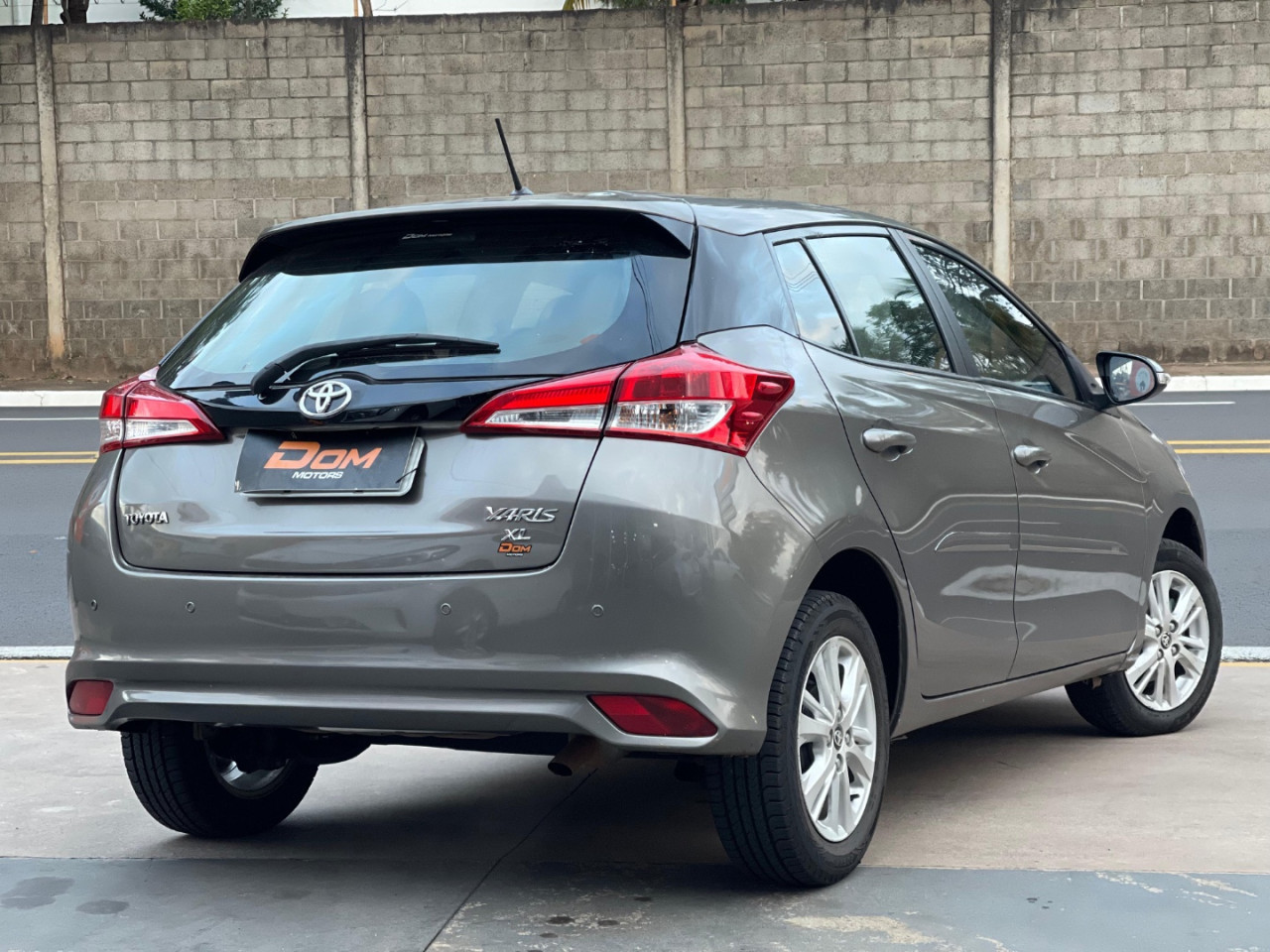 TOYOTA Yaris Hatch 1.3 16V 4P FLEX XL MULTIDRIVE AUTOMÁTICO CVT