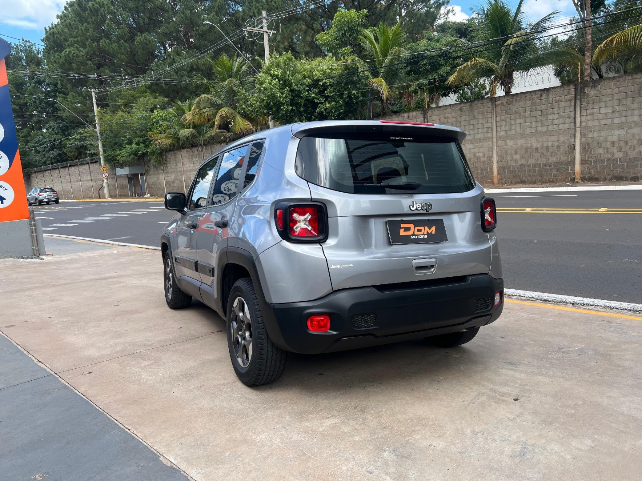 JEEP Renegade 1.8 16V 4P FLEX AUTOMÁTICO