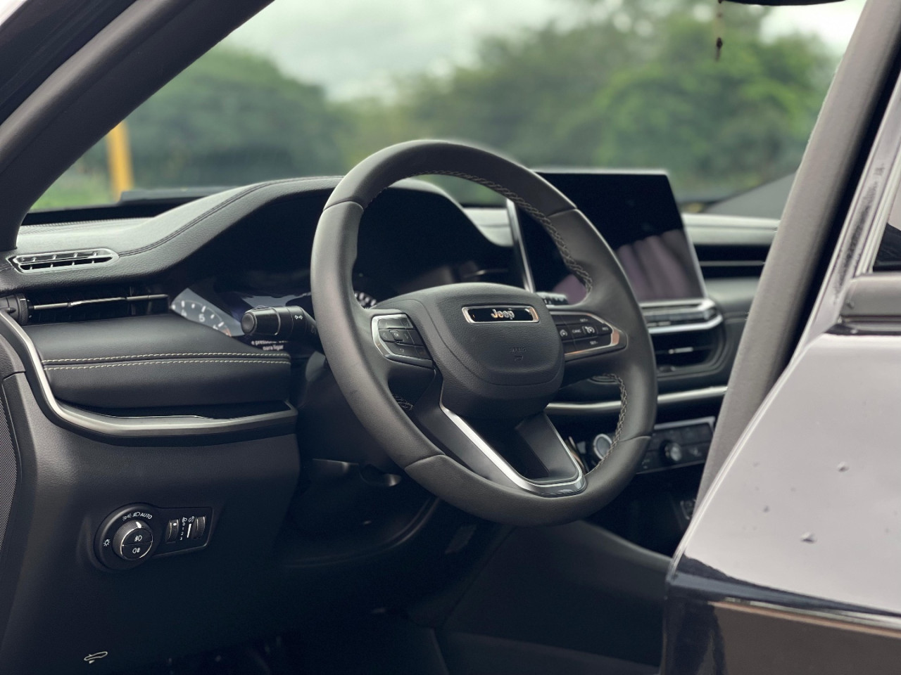 JEEP Compass 1.3 16V 4P FLEX LONGITUDE 80 ANOS T270 TURBO AUTOMÁTICO