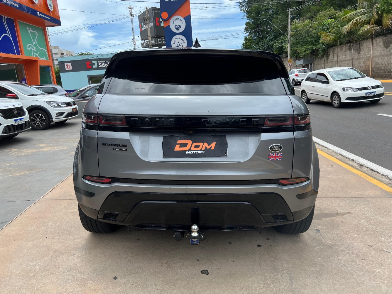 LAND ROVER Range Rover Evoque 2.0 4P FLEX P250 R-DYNAMIC SE AWD AUTOMÁTICO