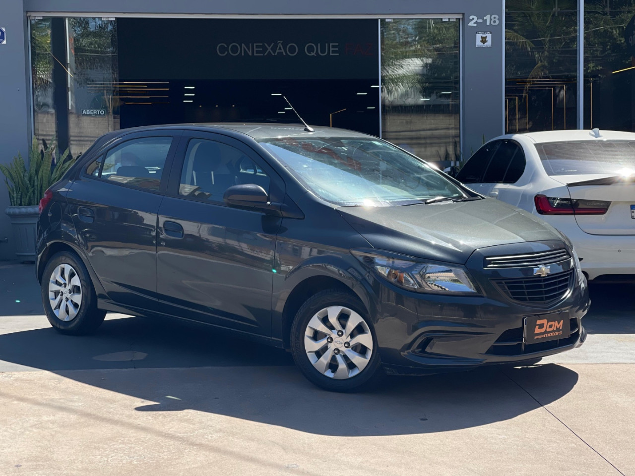 CHEVROLET Onix Hatch 1.0 4P FLEX JOY