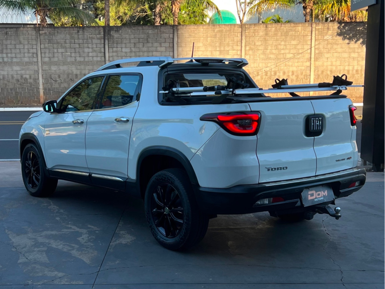 FIAT Toro 2.0 16V 4P VOLCANO 4WD TURBO DIESEL AUTOMÁTICO