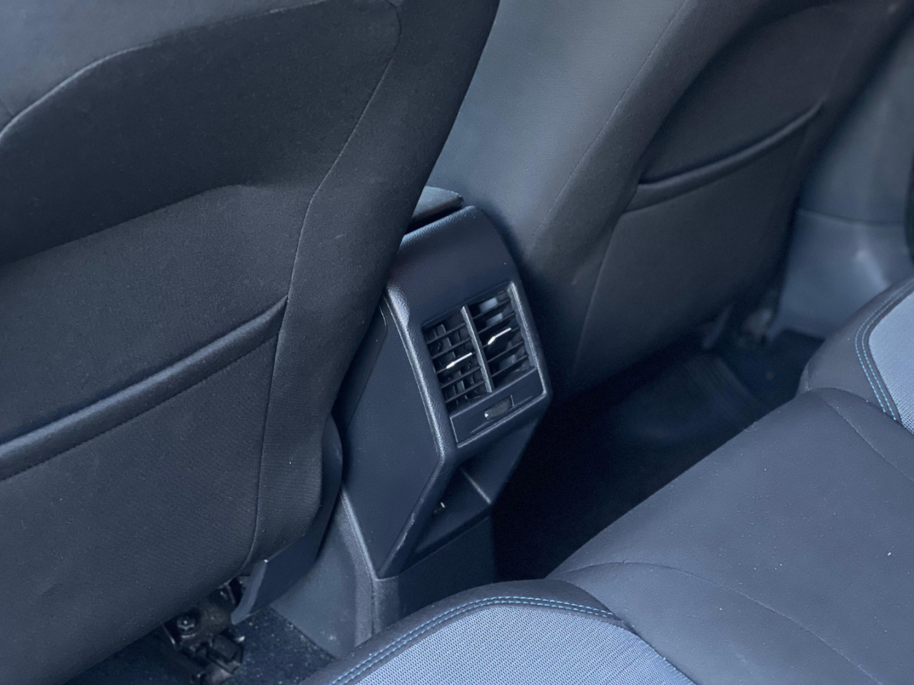 VOLKSWAGEN Nivus 1.0 4P FLEX 200 TSI COMFORTLINE TURBO AUTOMÁTICO