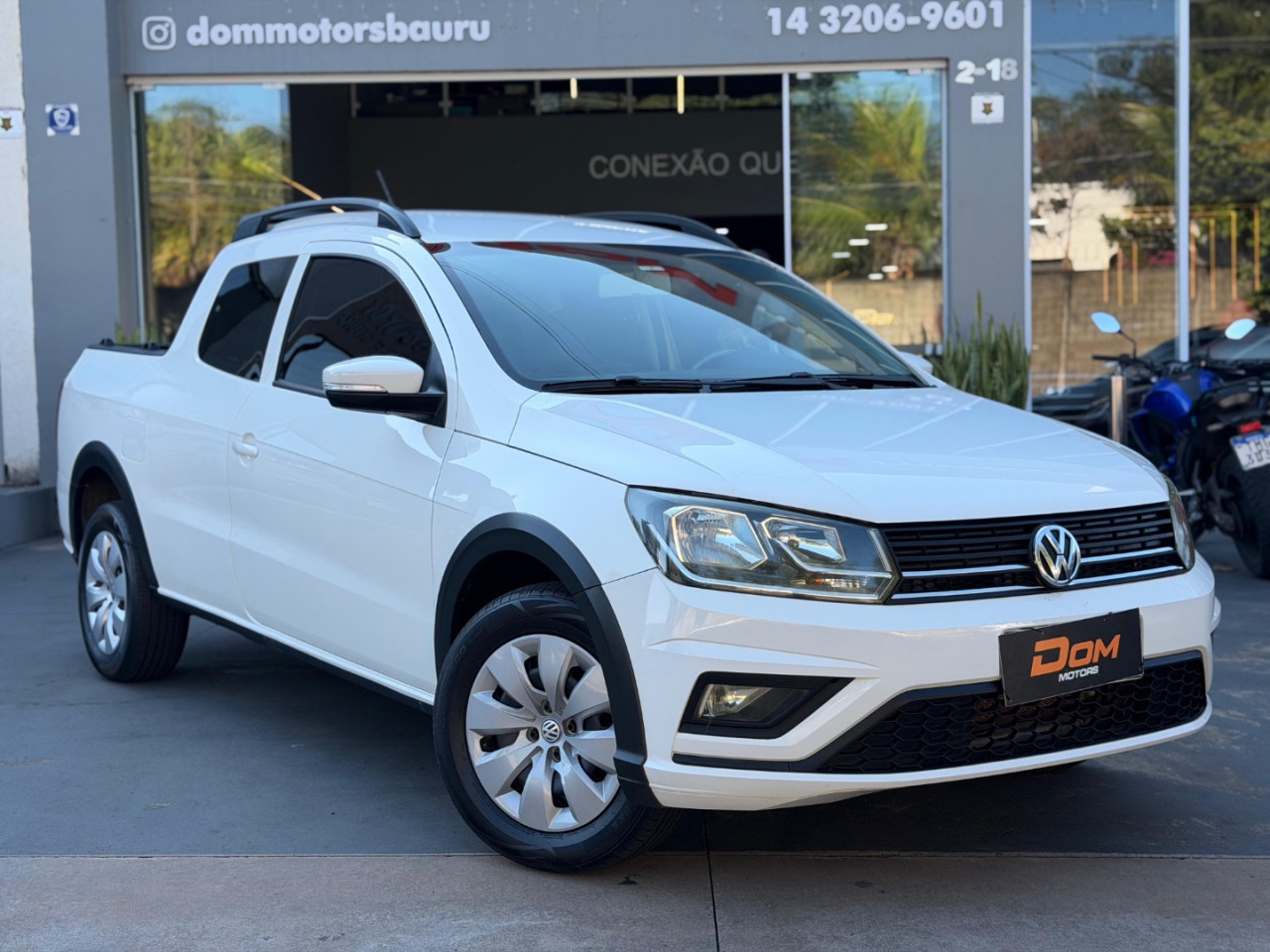 VOLKSWAGEN Saveiro 1.6 G6 TRENDLINE CABINE DUPLA FLEX