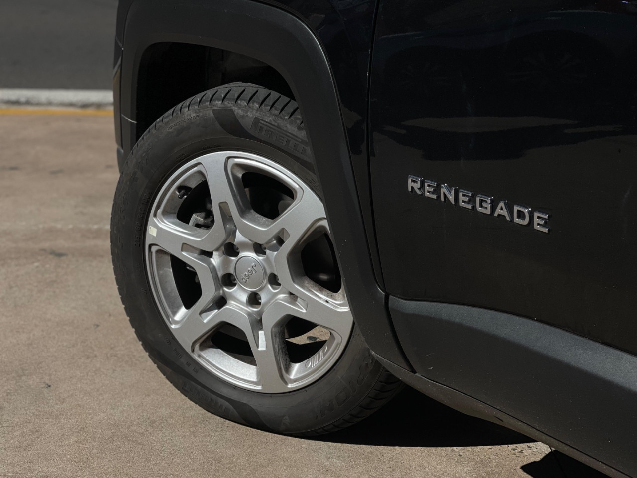 JEEP Renegade 1.3 16V 4P FLEX T270 TURBO AUTOMÁTICO
