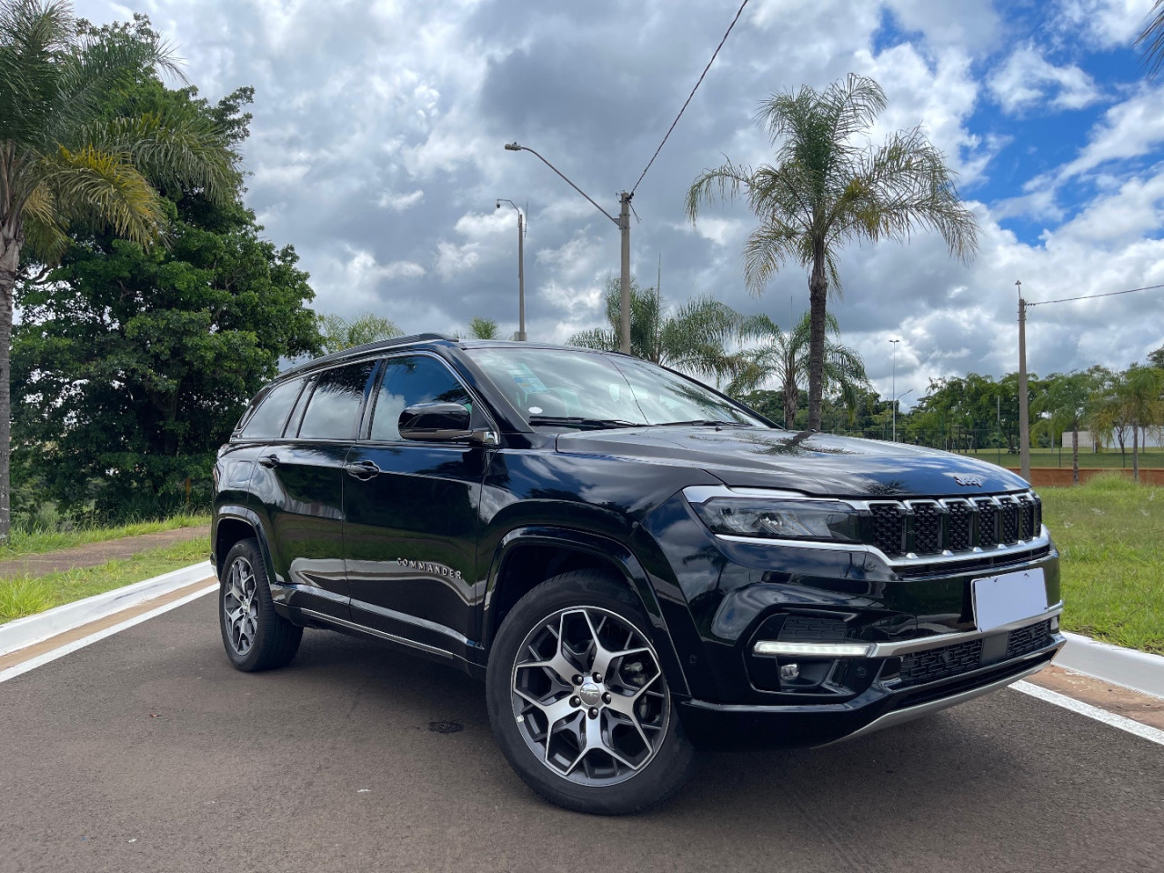 Commander 2.0 16V 4P TD380 OVERLAND TURBO DIESEL AUTOMÁTICO