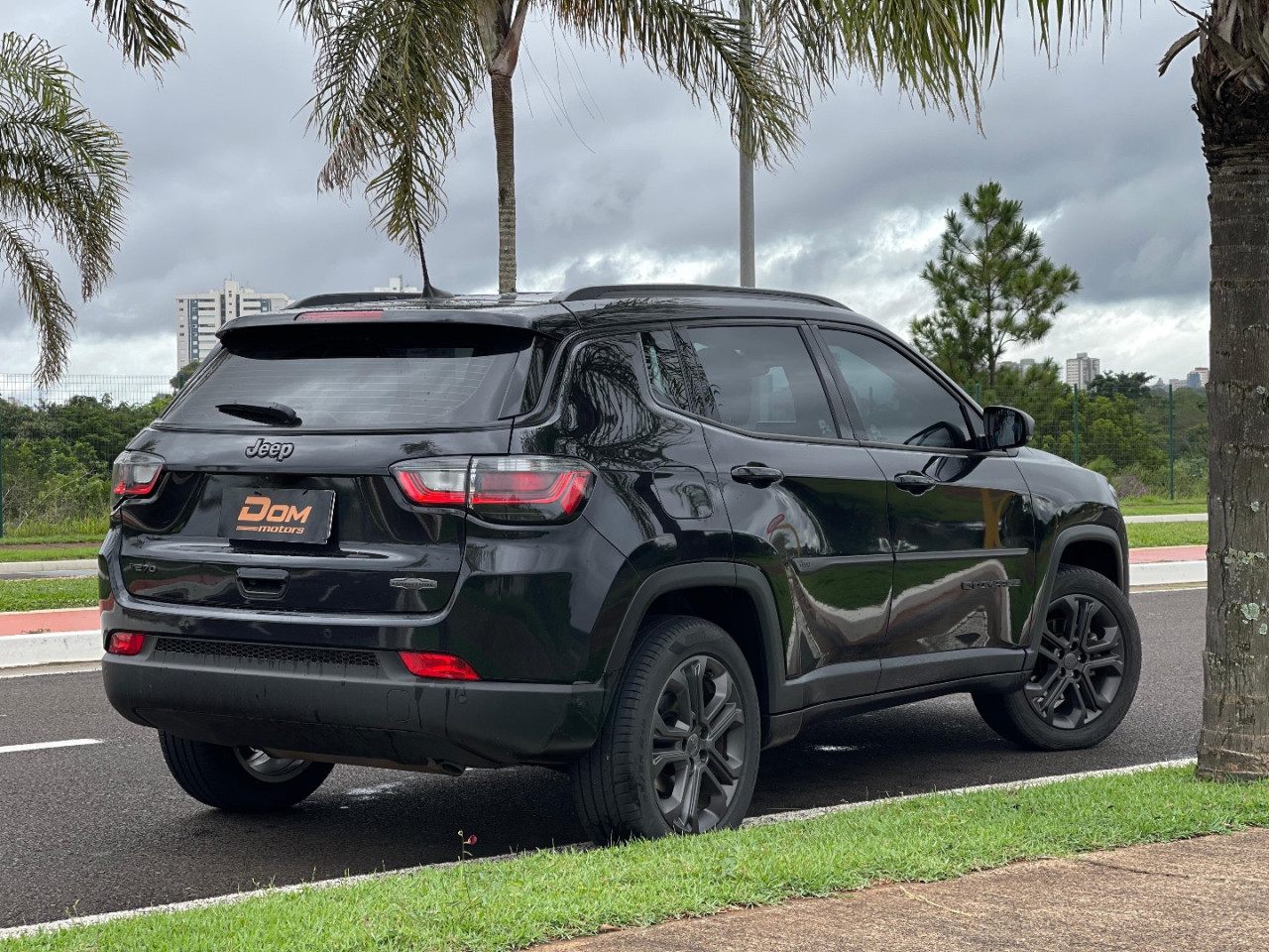 JEEP Compass 1.3 16V 4P FLEX LONGITUDE 80 ANOS T270 TURBO AUTOMÁTICO