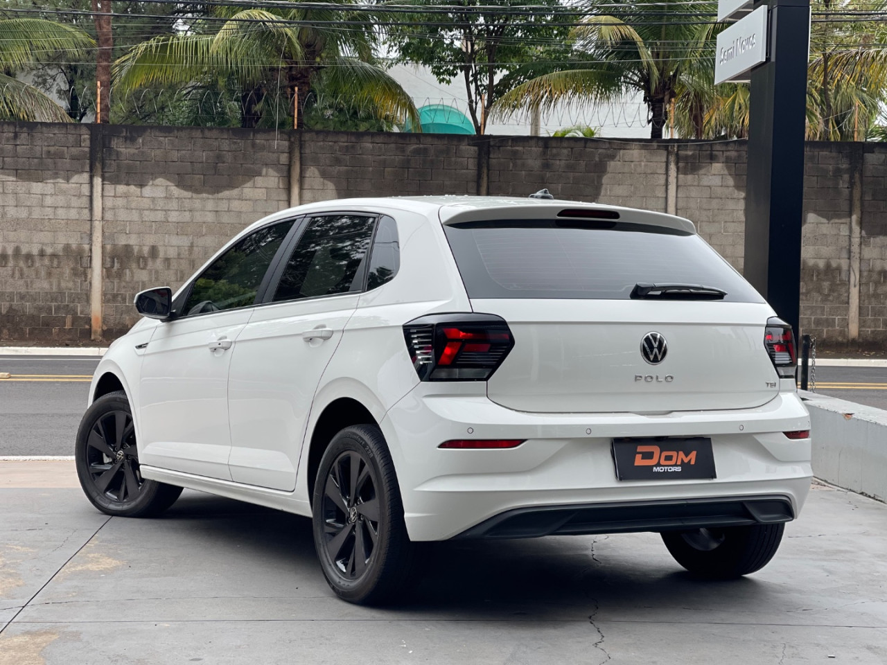 VOLKSWAGEN Polo Hatch 1.0 12V 4P 200 TSI HIGHLINE AUTOMÁTICO