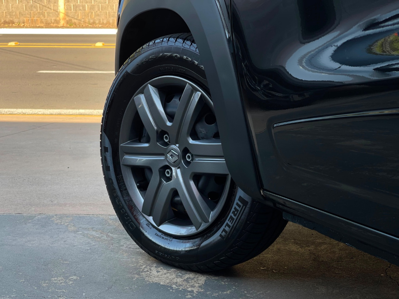 RENAULT Kwid 1.0 12V 4P SCE FLEX ZEN