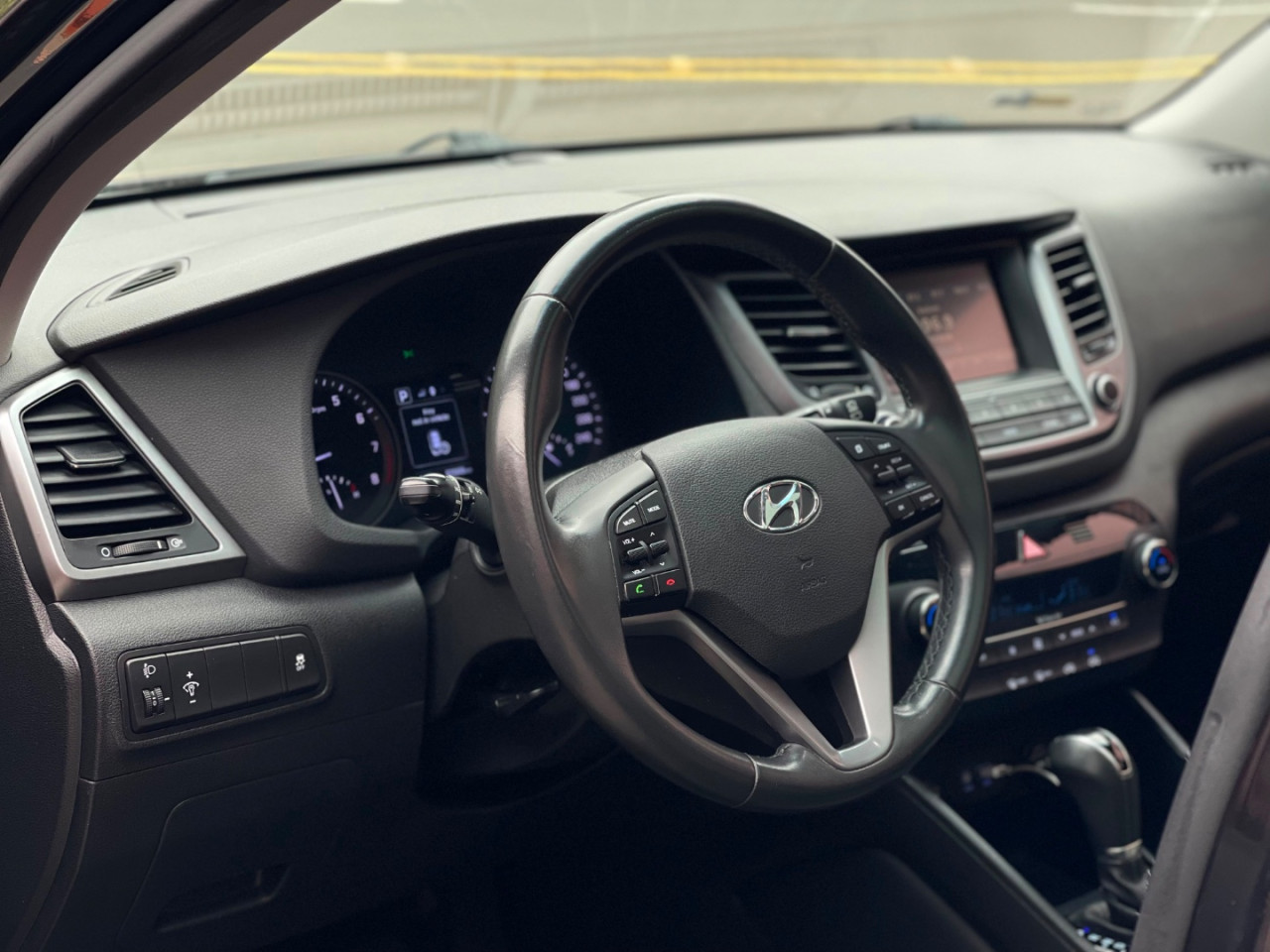 HYUNDAI Tucson 1.6 16V 4P T-GDI GLS ECOSHIFT AUTOMÁTICO