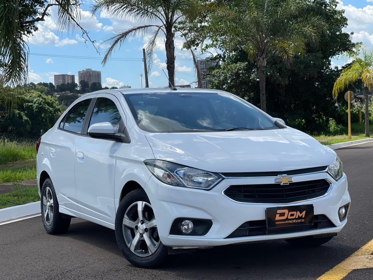 Prisma 1.4 4P LTZ  AUTOMÁTICO