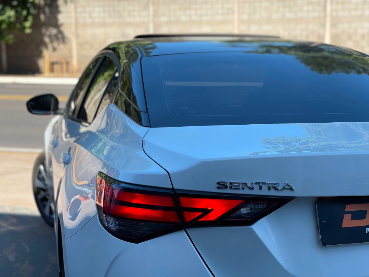 NISSAN Sentra 2.0 16V 4P EXCLUSIVE AUTOMÁTICO