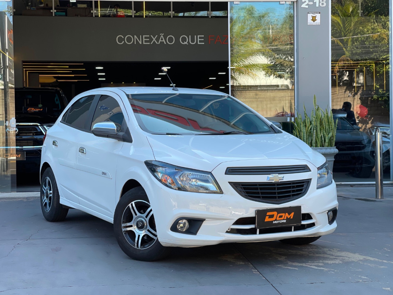CHEVROLET Onix Hatch 1.0 4P FLEX JOY