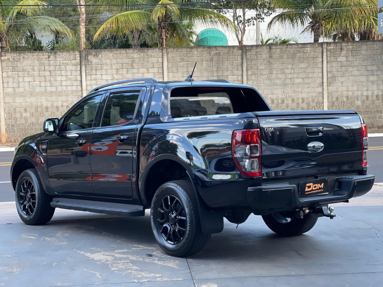 FORD Ranger 2.2 16V XLS DIESEL CABINE DUPLA AUTOMÁTICO