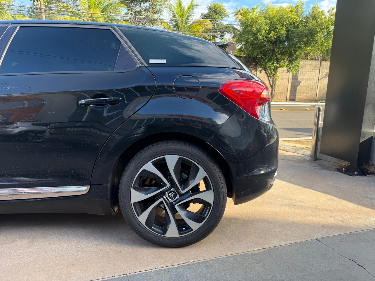 CITROEN DS5 1.6 16V 4P THP TURBO BVA AUTOMÁTICO