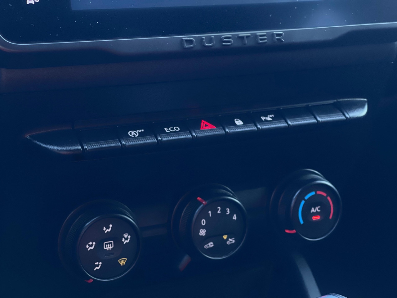 RENAULT Duster 1.6 16V 4P FLEX SCE INTENSE X-TRONIC AUTOMÁTICO