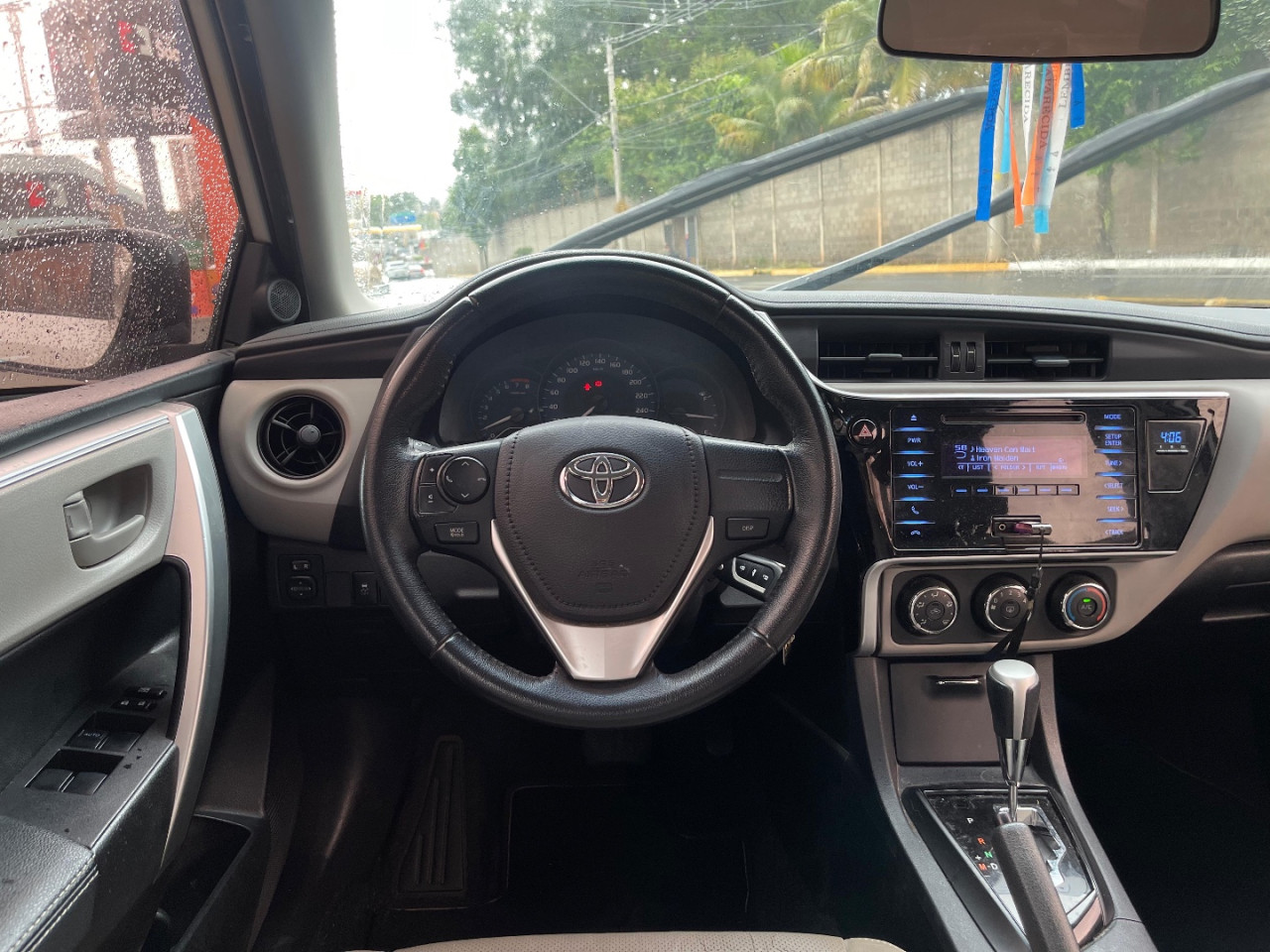 TOYOTA Corolla 1.8 16V 4P GLI FLEX UPPER