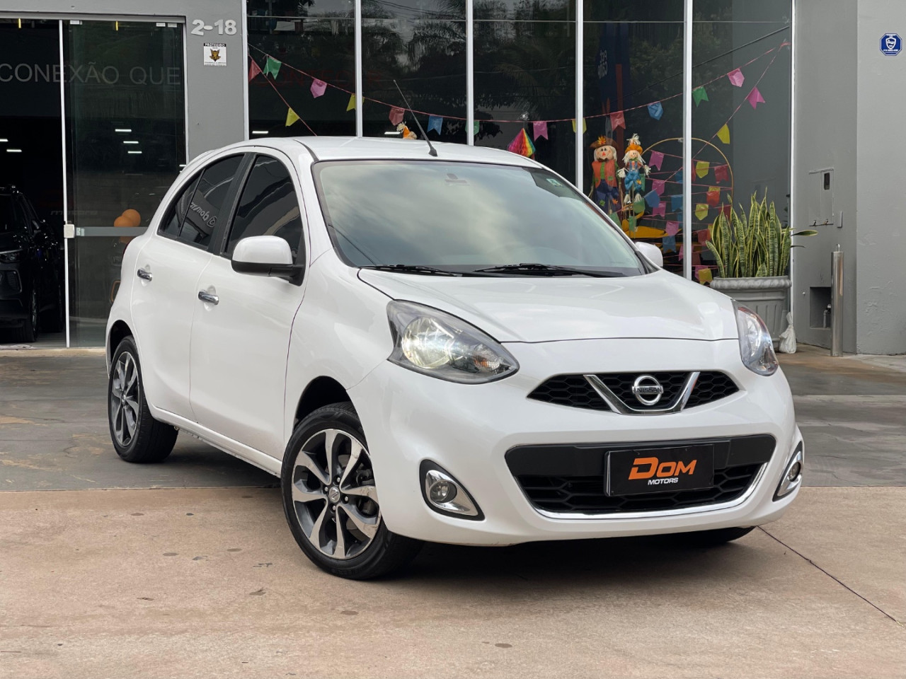 NISSAN March 1.6 16V 4P SL FLEX