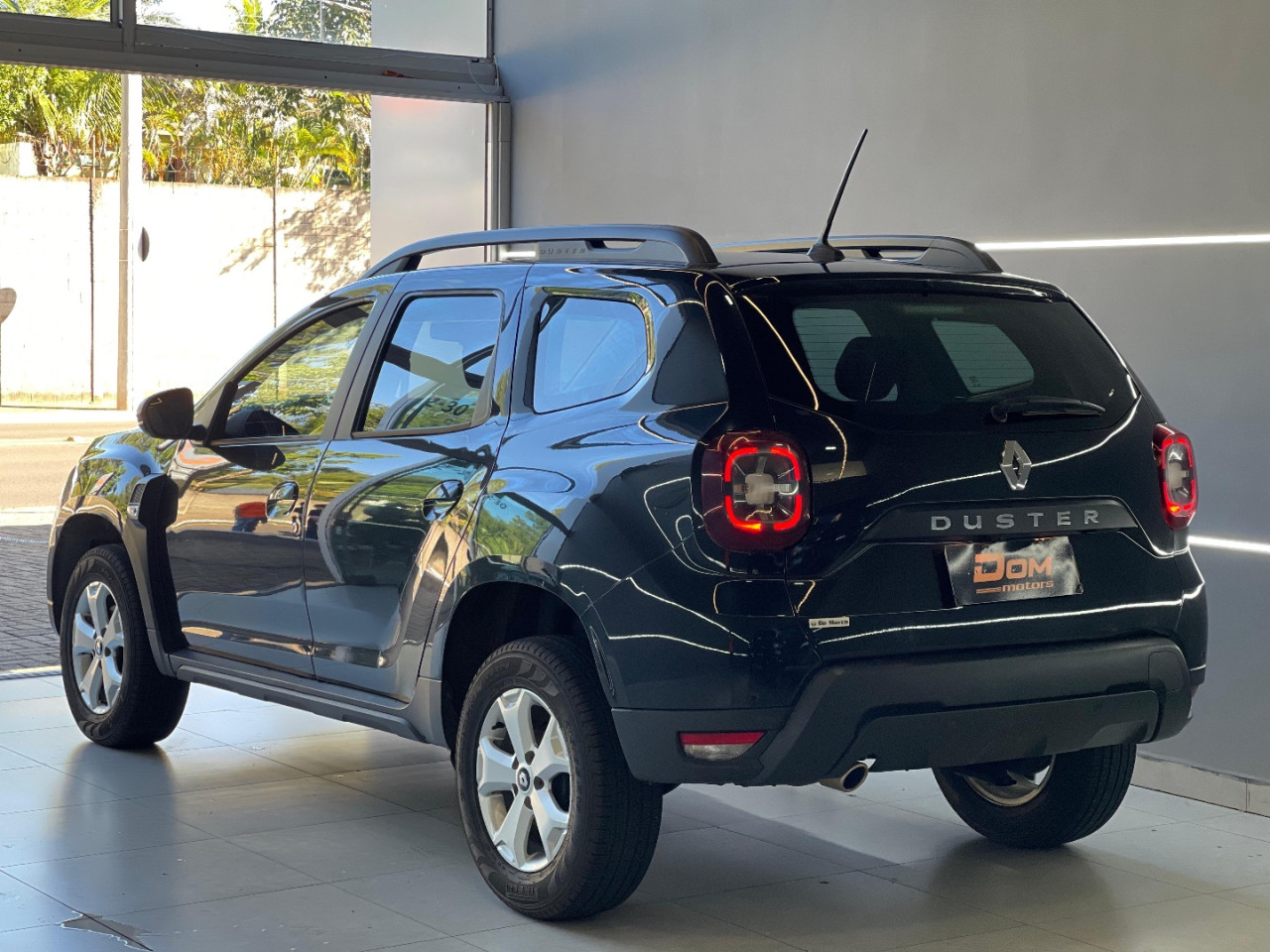 RENAULT Duster 1.6 16V 4P FLEX SCE INTENSE X-TRONIC AUTOMÁTICO