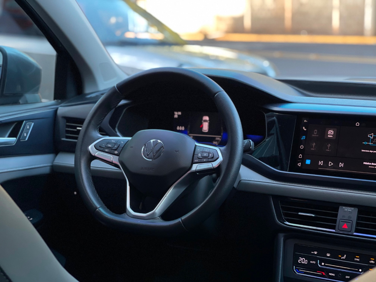 VOLKSWAGEN Taos 1.4 16V 4P FLEX 250 TSI COMFORTLINE AUTOMÁTICO