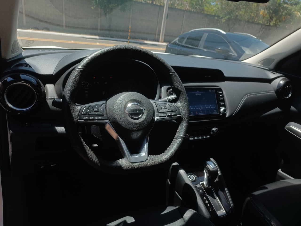 NISSAN Kicks 1.6 16V 4P FLEXSTART EXCLUSIVE XTRONIC AUTOMÁTICO CVT