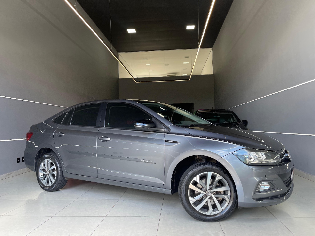 Virtus 1.0 4P 200 TSI FLEX COMFORTLINE AUTOMÁTICO