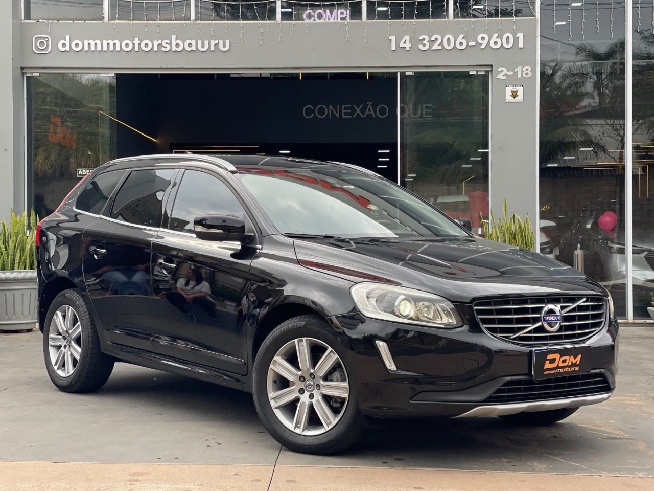 VOLVO XC60 2.0 T5 4P KINETIC DRIVE-E AUTOMÁTICO