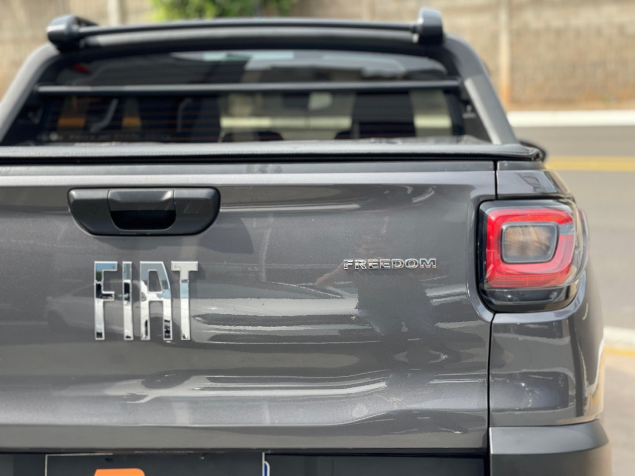 FIAT Strada 1.3 4P FIREFLY FLEX FREEDOM CABINE DUPLA