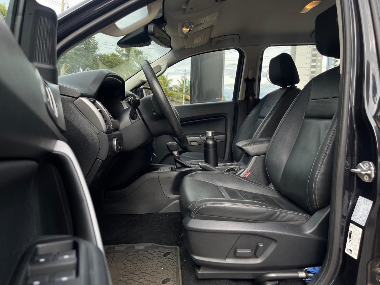 FORD Ranger 3.2 20V CABINE DUPLA 4X4 LIMITED TURBO DIESEL AUTOMÁTICO
