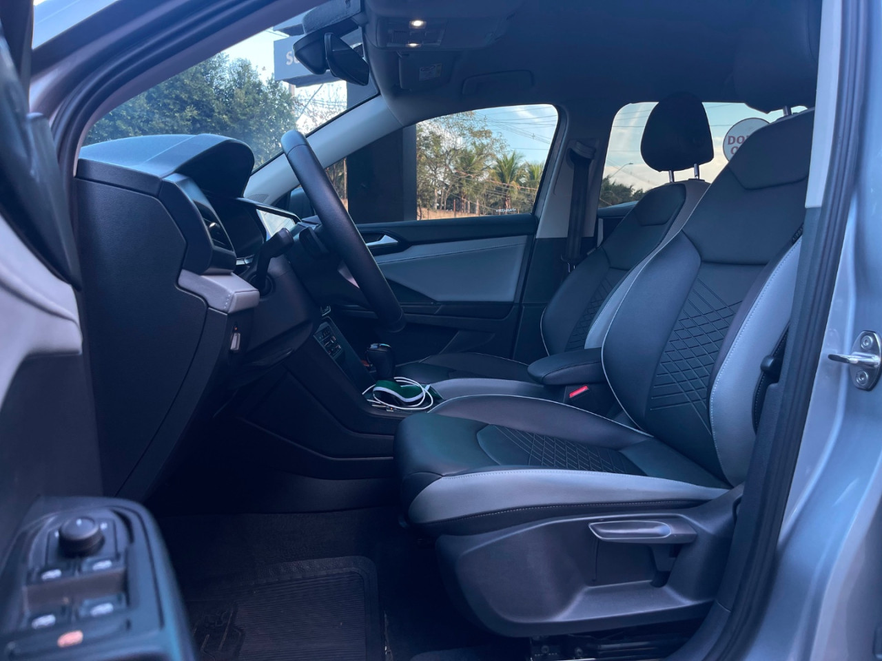 VOLKSWAGEN Taos 1.4 16V 4P FLEX 250 TSI COMFORTLINE AUTOMÁTICO
