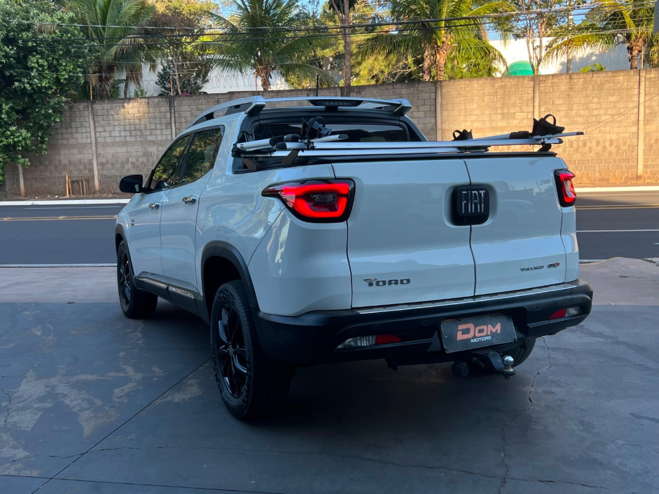 FIAT Toro 2.0 16V 4P VOLCANO 4WD TURBO DIESEL AUTOMÁTICO