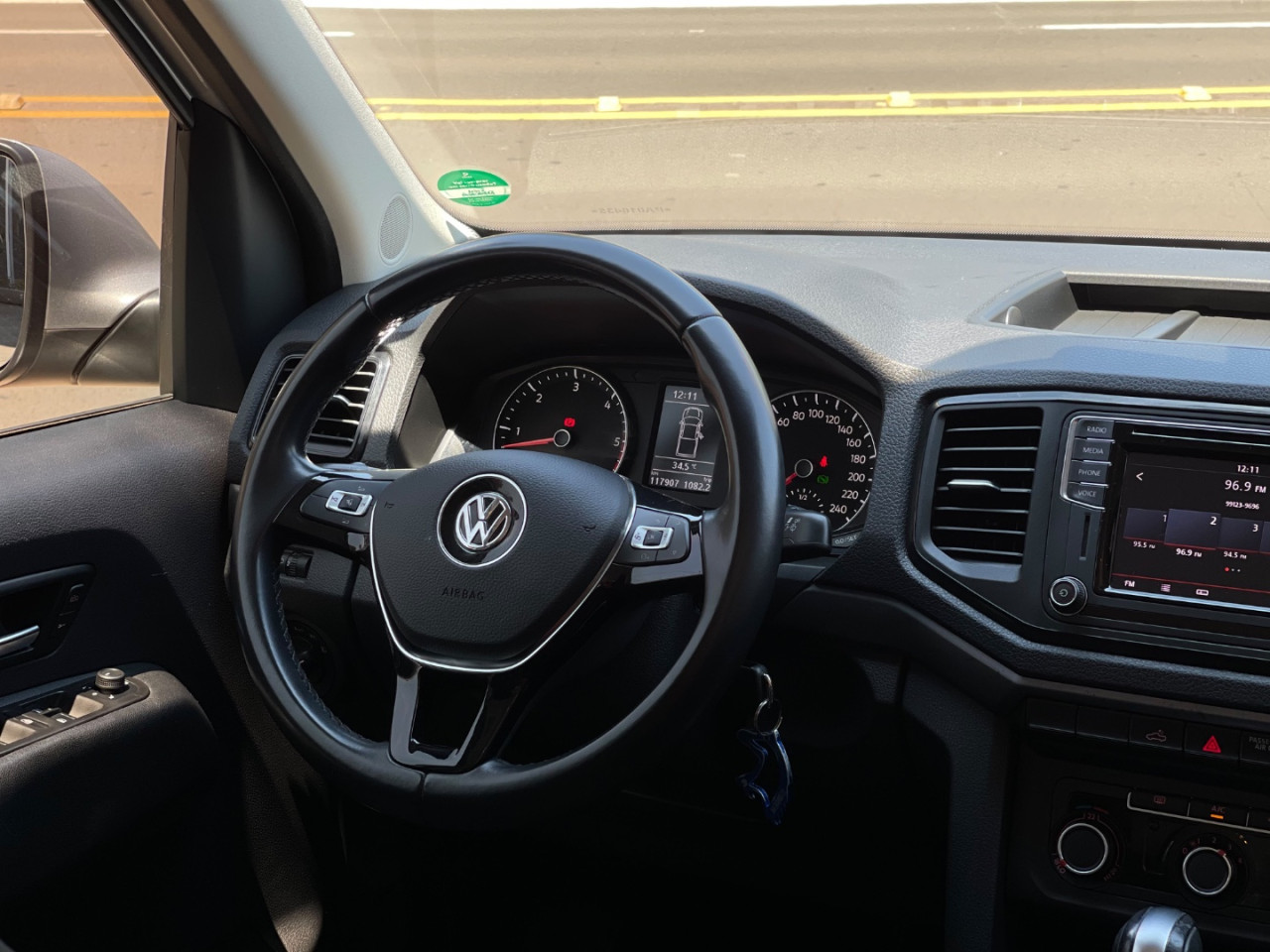 VOLKSWAGEN Amarok 3.0 V6 CABINE DUPLA COMFORT 4X4 TURBO INTERCOOLER AUTOMÁTICO