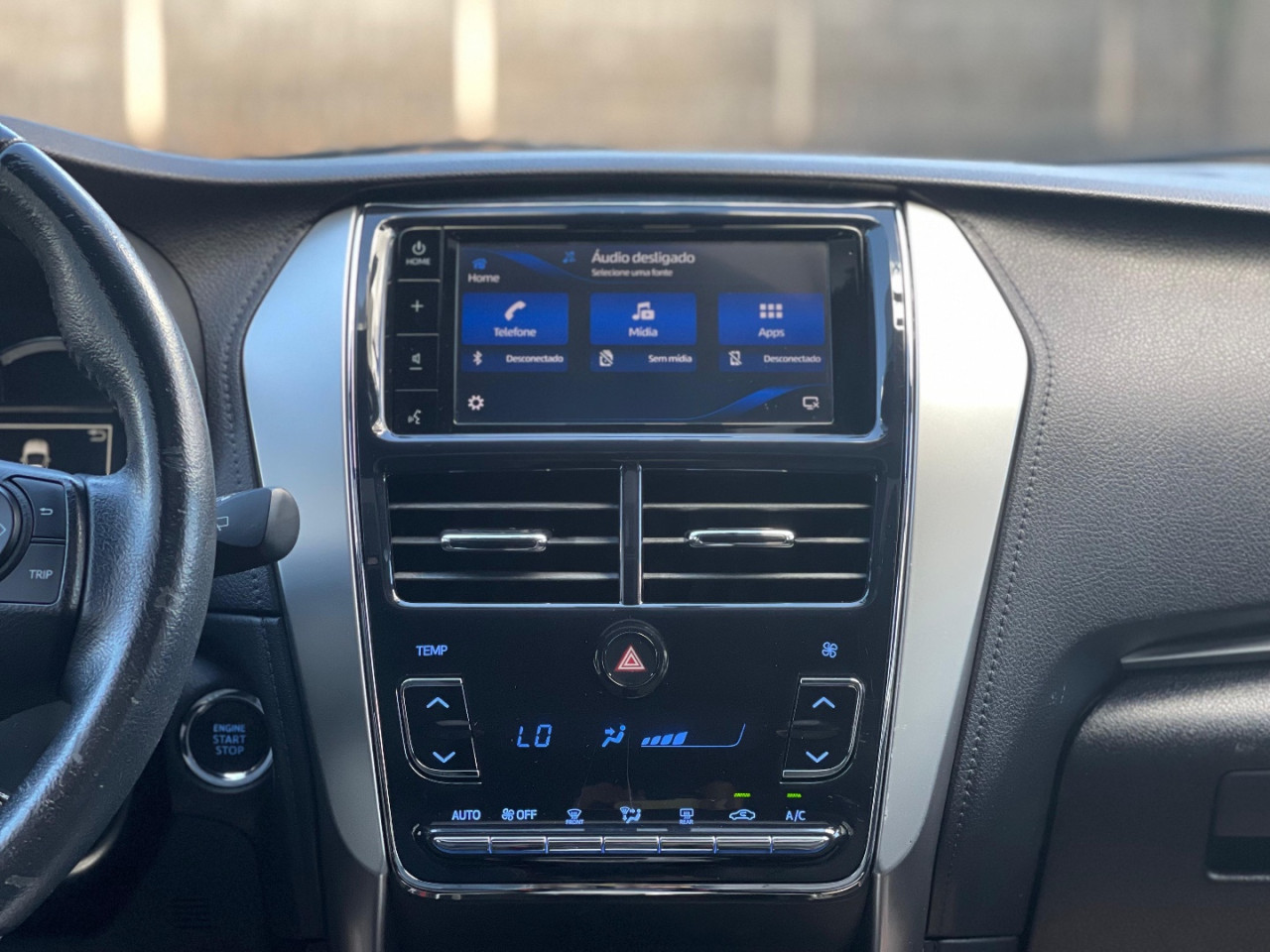 TOYOTA Yaris Hatch 1.5 16V 4P FLEX XLS MULTIDRIVE AUTOMÁTICO CVT