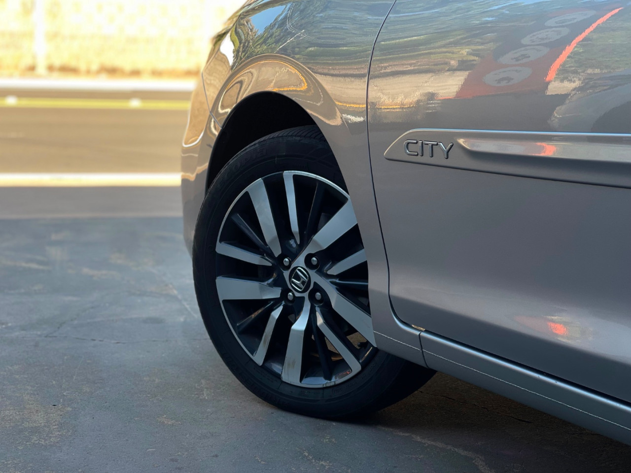 HONDA City Hatch 1.5 16V 4P FLEX TOURING AUTOMÁTICO CVT
