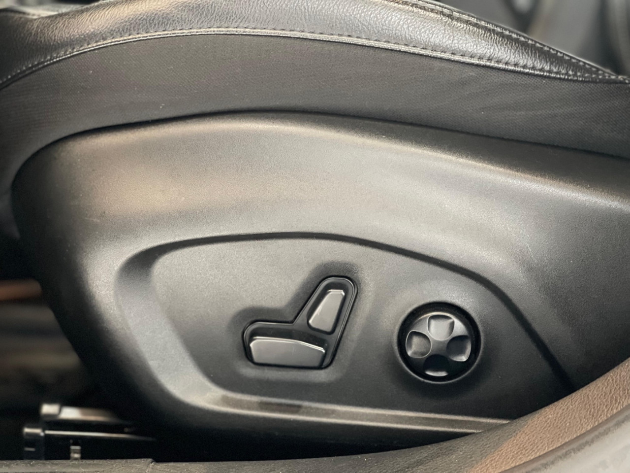 JEEP Compass 2.0 16V 4P LIMITED S TURBO DIESEL 4X4 AUTOMÁTICO