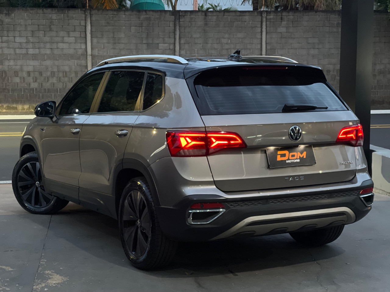 VOLKSWAGEN Taos 1.4 16V 4P FLEX 250 TSI HIGHLINE AUTOMÁTICO