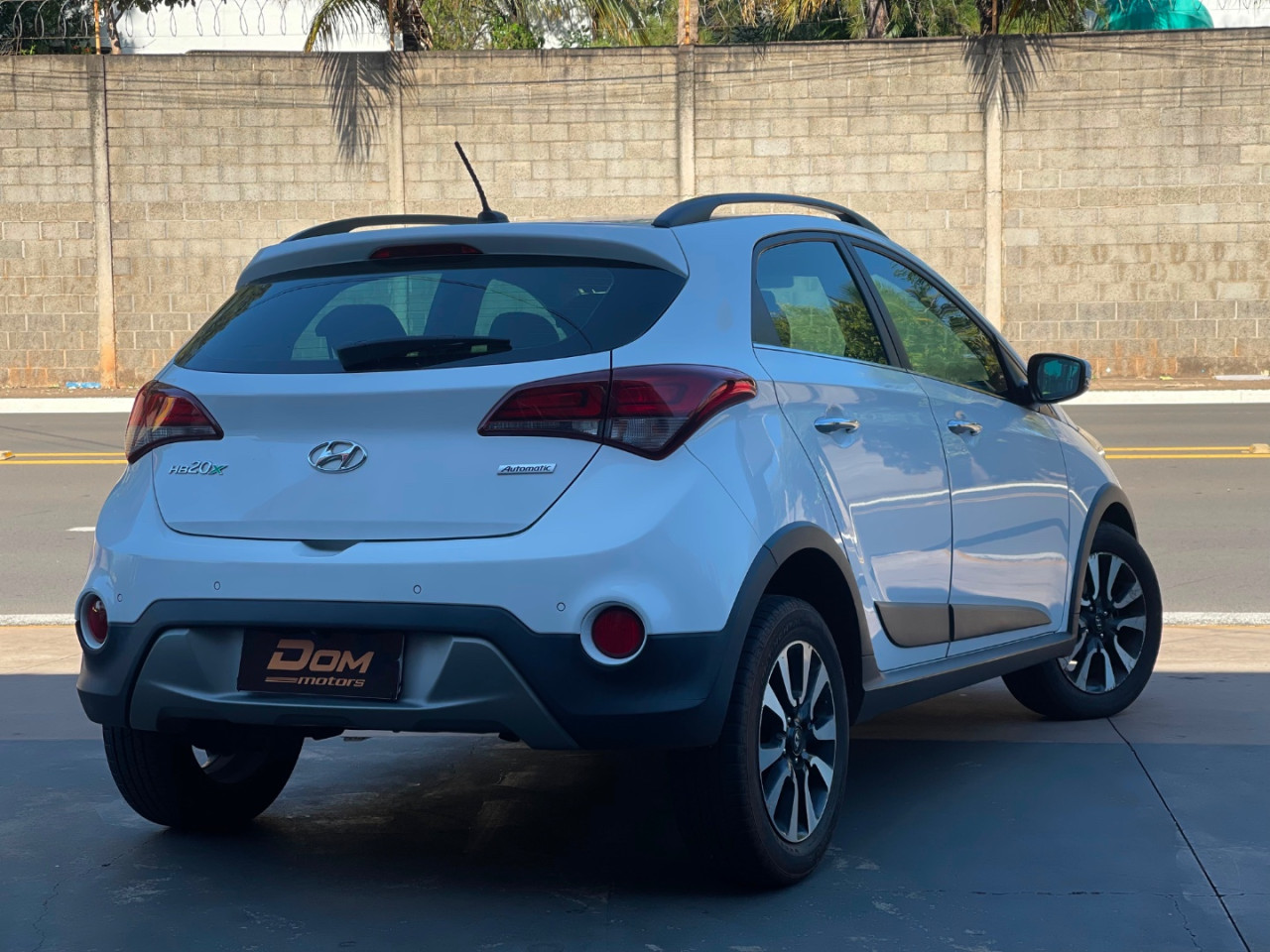 HYUNDAI HB 20 Hatch X 1.6 16V 4P PREMIUM FLEX AUTOMÁTICO