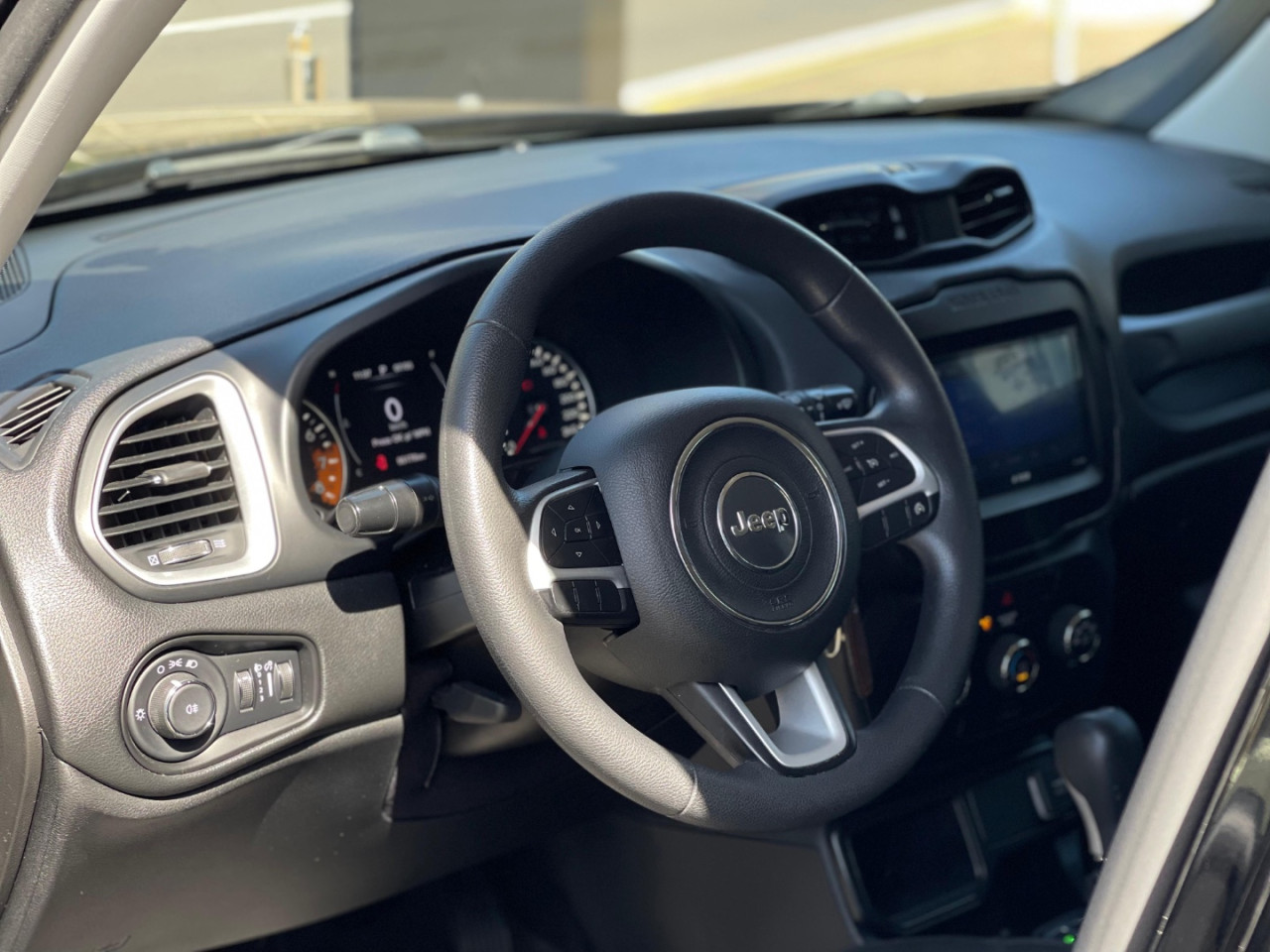 JEEP Renegade 1.8 16V 4P FLEX AUTOMÁTICO