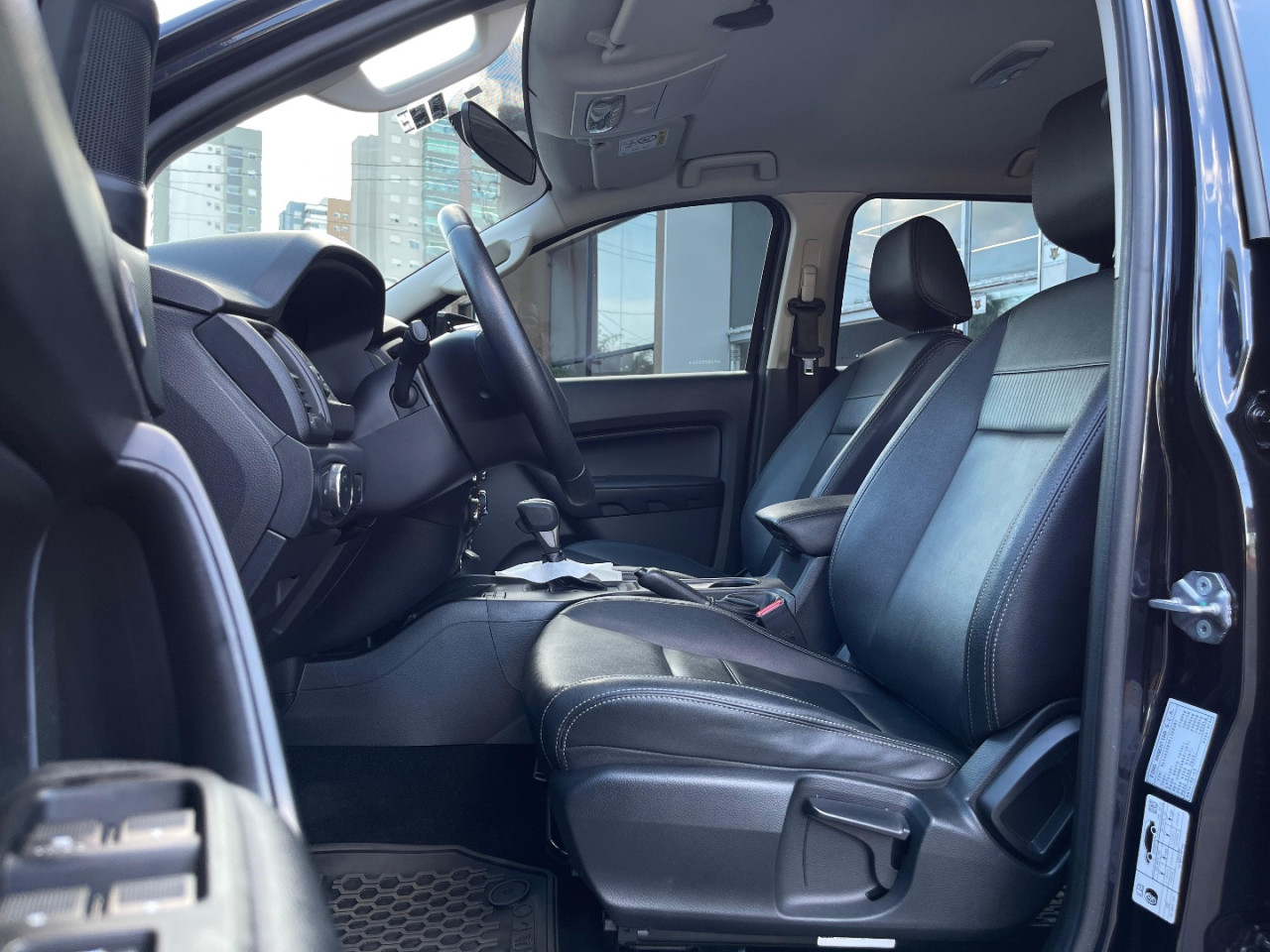 FORD Ranger 2.2 16V XLS DIESEL CABINE DUPLA AUTOMÁTICO