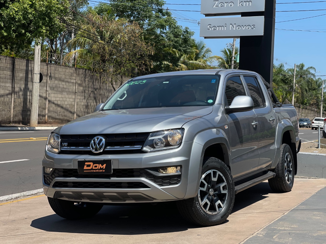 Amarok 3.0 V6 CABINE DUPLA COMFORT 4X4 TURBO INTERCOOLER AUTOMÁTICO