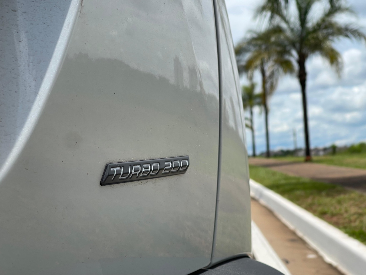 PEUGEOT 2008 1.0 12V 4P FLEX TURBO 200 ALLURE AUTOMÁTICO CVT