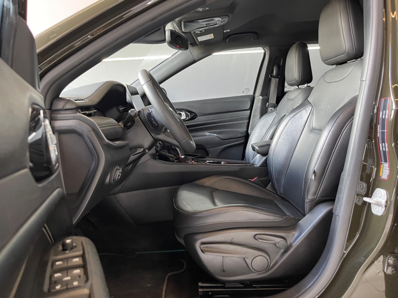 JEEP Compass 1.3 16V 4P FLEX LONGITUDE 80 ANOS T270 TURBO AUTOMÁTICO