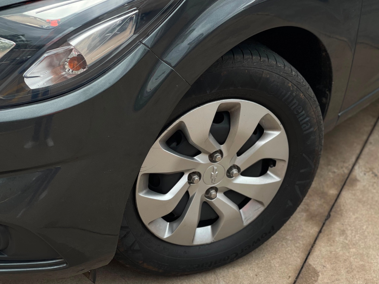 CHEVROLET Onix Hatch 1.0 4P FLEX LT