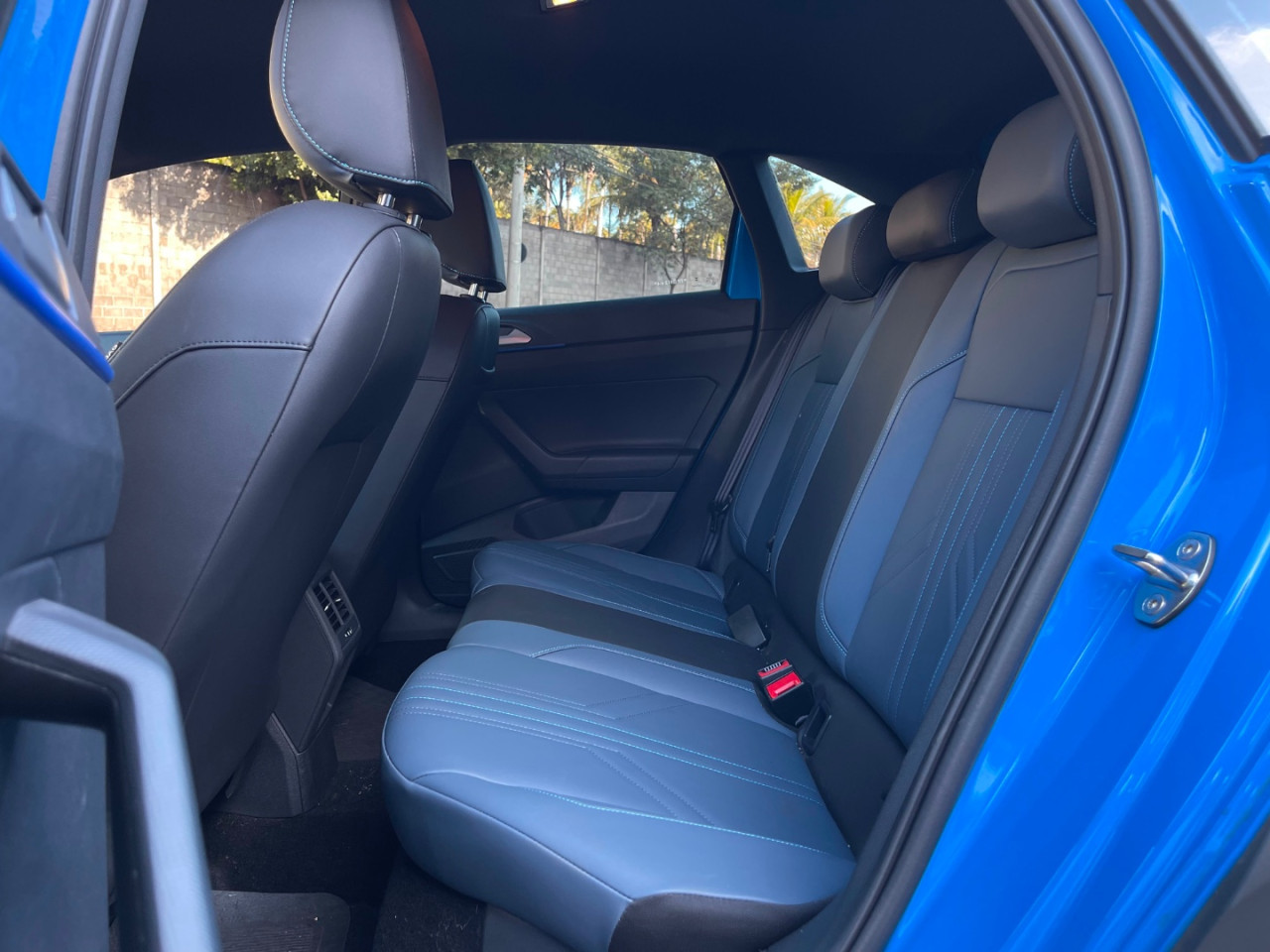 VOLKSWAGEN Nivus 1.0 4P FLEX 200 TSI HIGHLINE TURBO AUTOMÁTICO