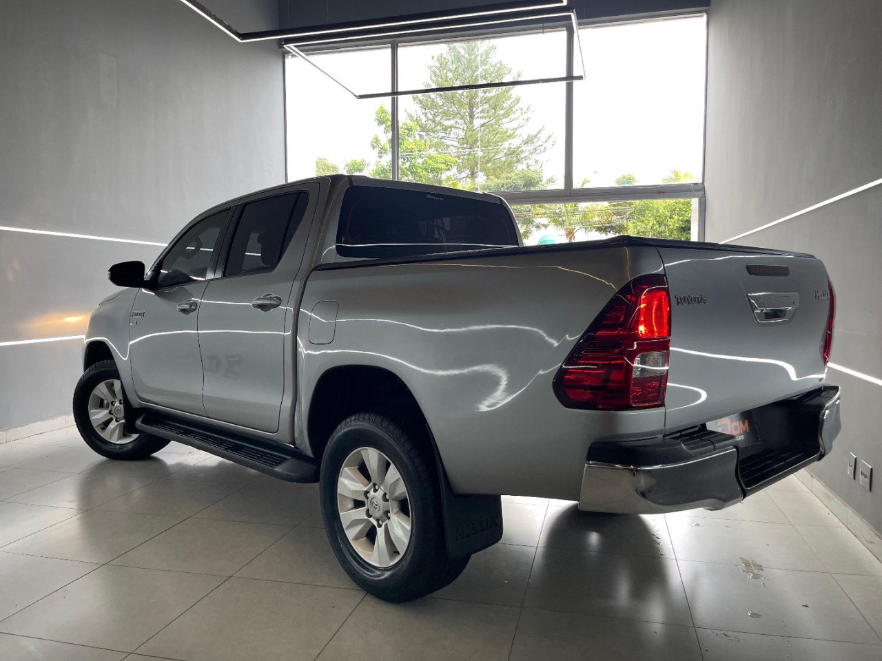TOYOTA Hilux Caminhonete 2.7 16V 4P SR CABINE DUPLA AUTOMÁTICO