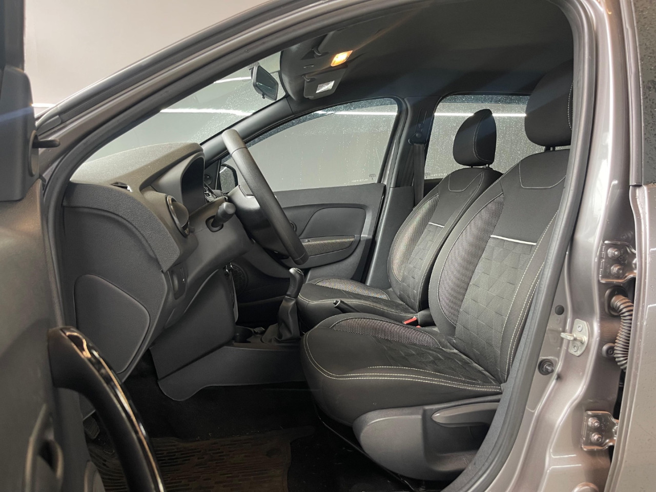 RENAULT Sandero 1.0 12V 4P FLEX SCE ZEN