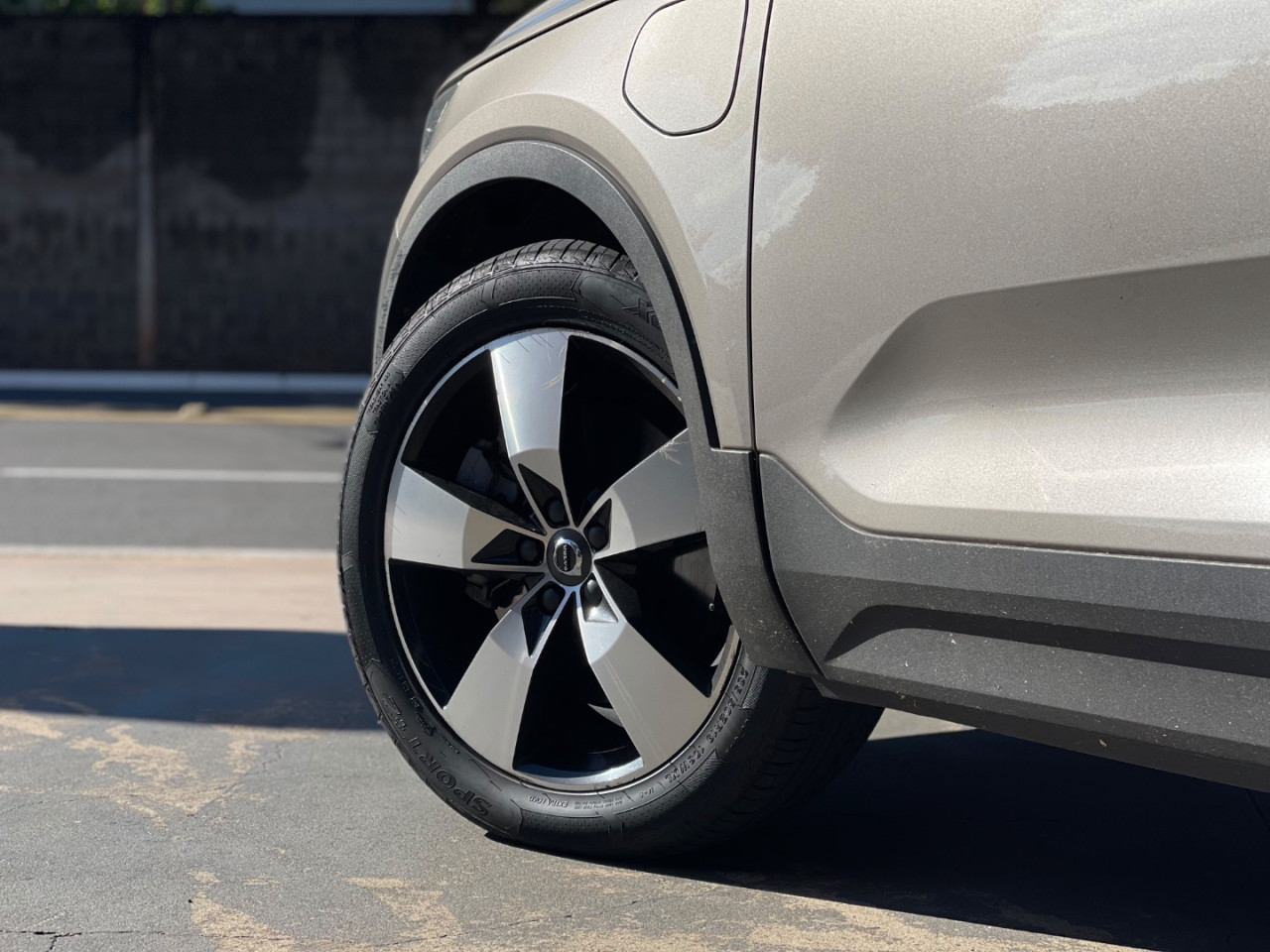 VOLVO XC40 1.5 16V 4P T5 RECHARGE HÍBRIDO INSCRIPTION GEARTRONIC AUTOMÁTICO