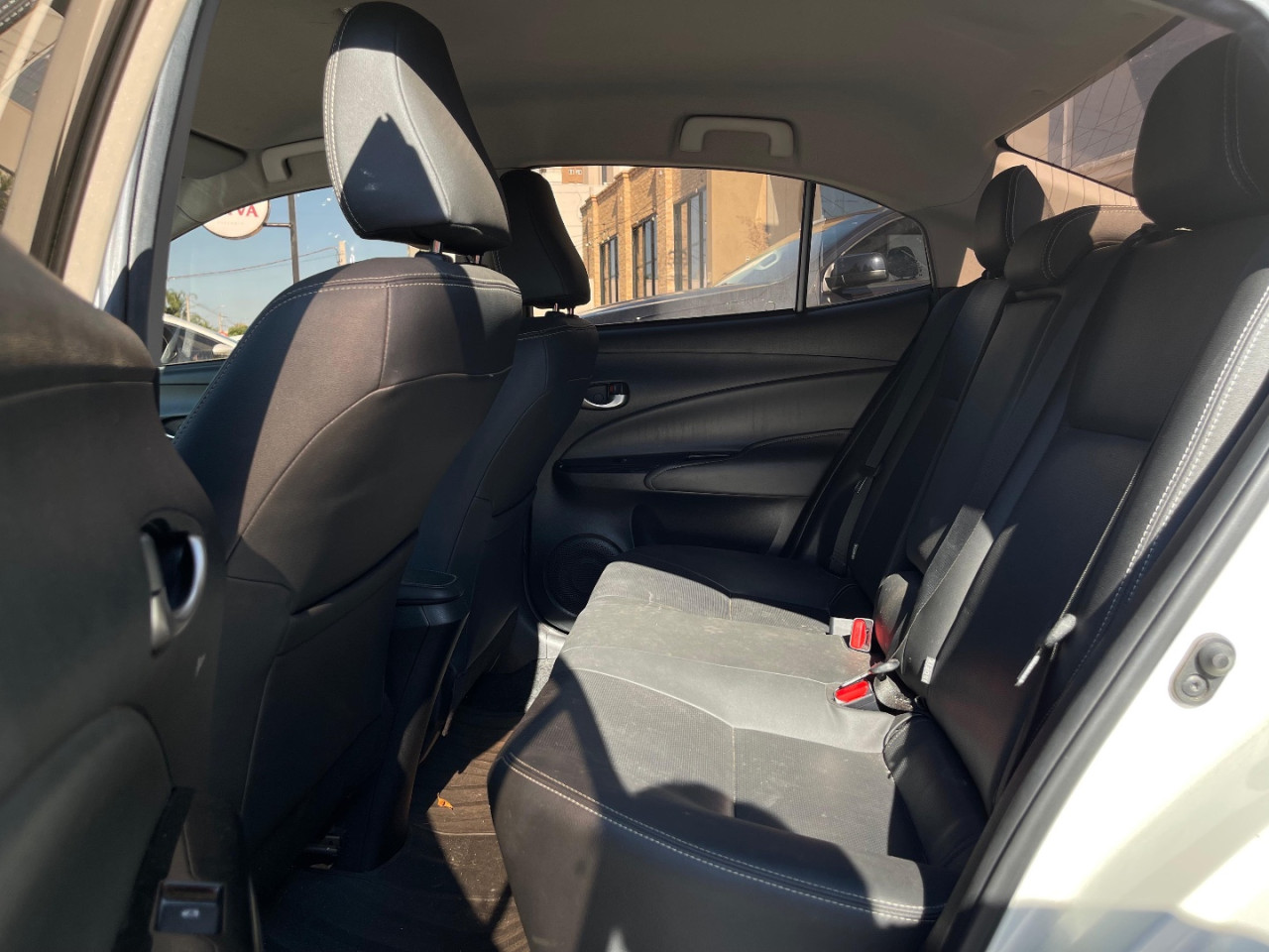 TOYOTA Yaris Sedan 1.5 16V 4P FLEX XS CONNECT MULTIDRIVE AUTOMÁTICO CVT