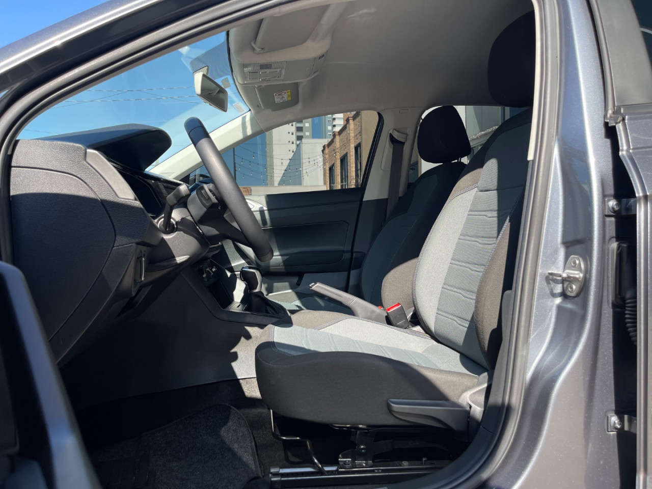 VOLKSWAGEN Nivus 1.0 4P FLEX 170 TSI SENSE TURBO AUTOMÁTICO