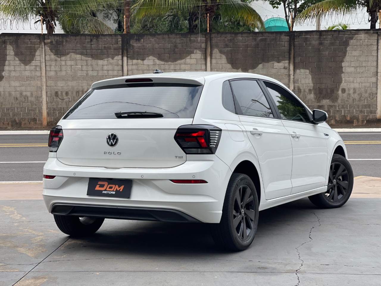 VOLKSWAGEN Polo Hatch 1.0 12V 4P 200 TSI HIGHLINE AUTOMÁTICO